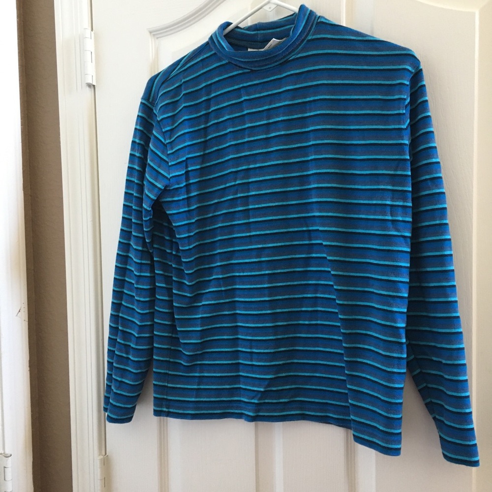 FINAL MARKDOWN Ladies St. John’s bay top medium